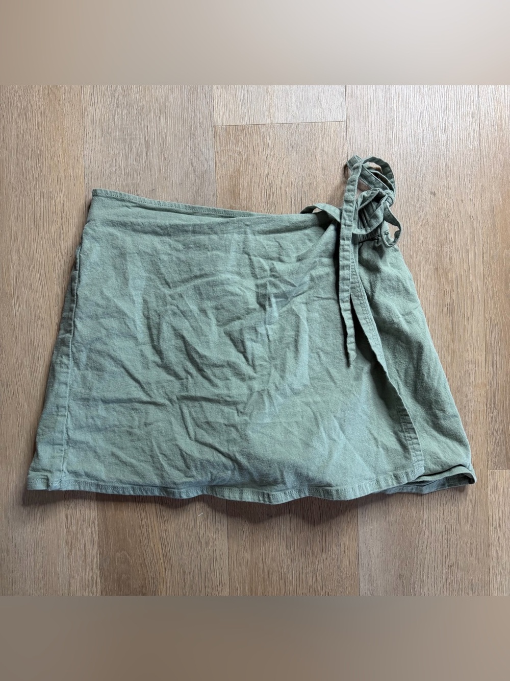Francesas wrap skort - size small